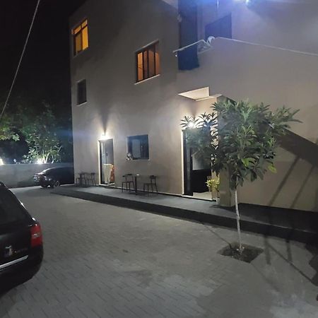 Guest House Tian & Hojz Durres Ngoại thất bức ảnh