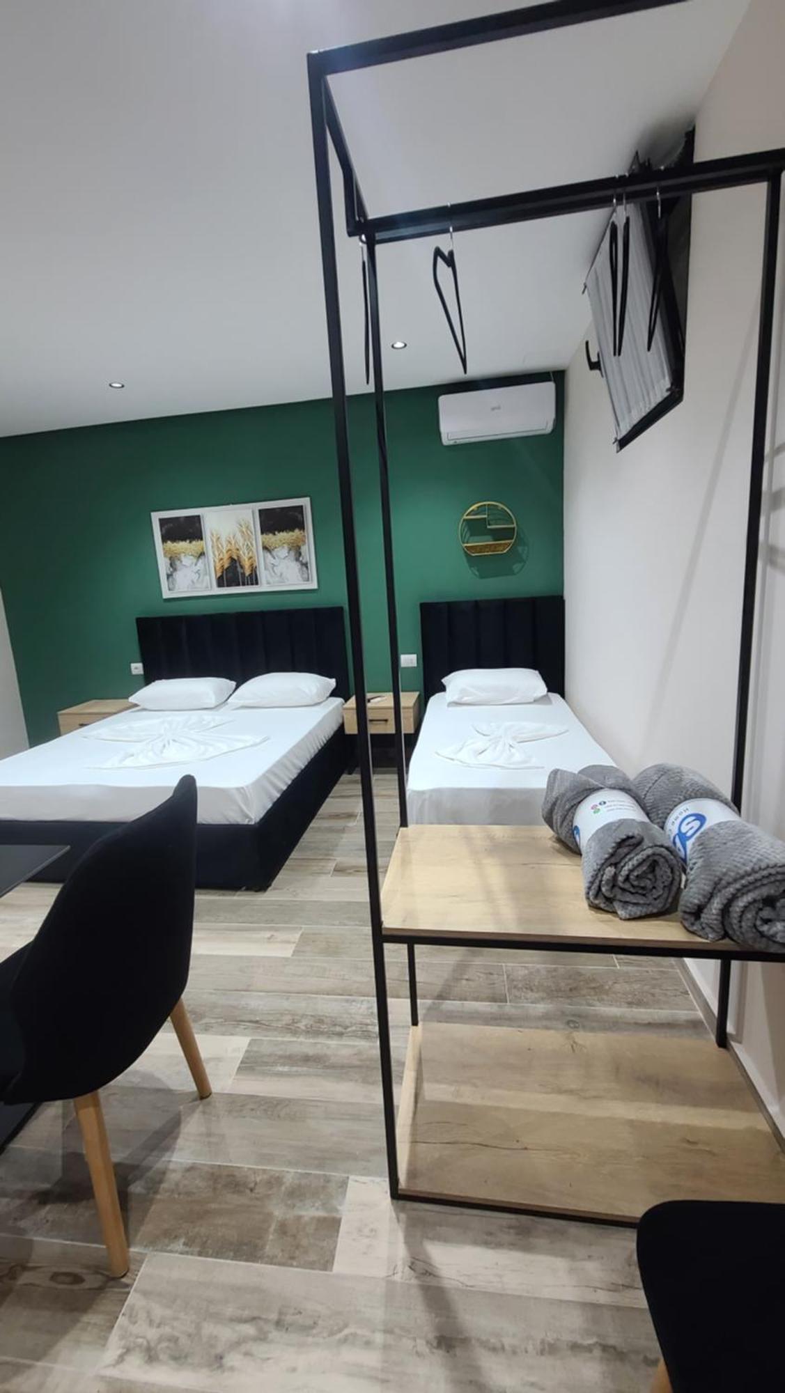 Guest House Tian & Hojz Durres Ngoại thất bức ảnh