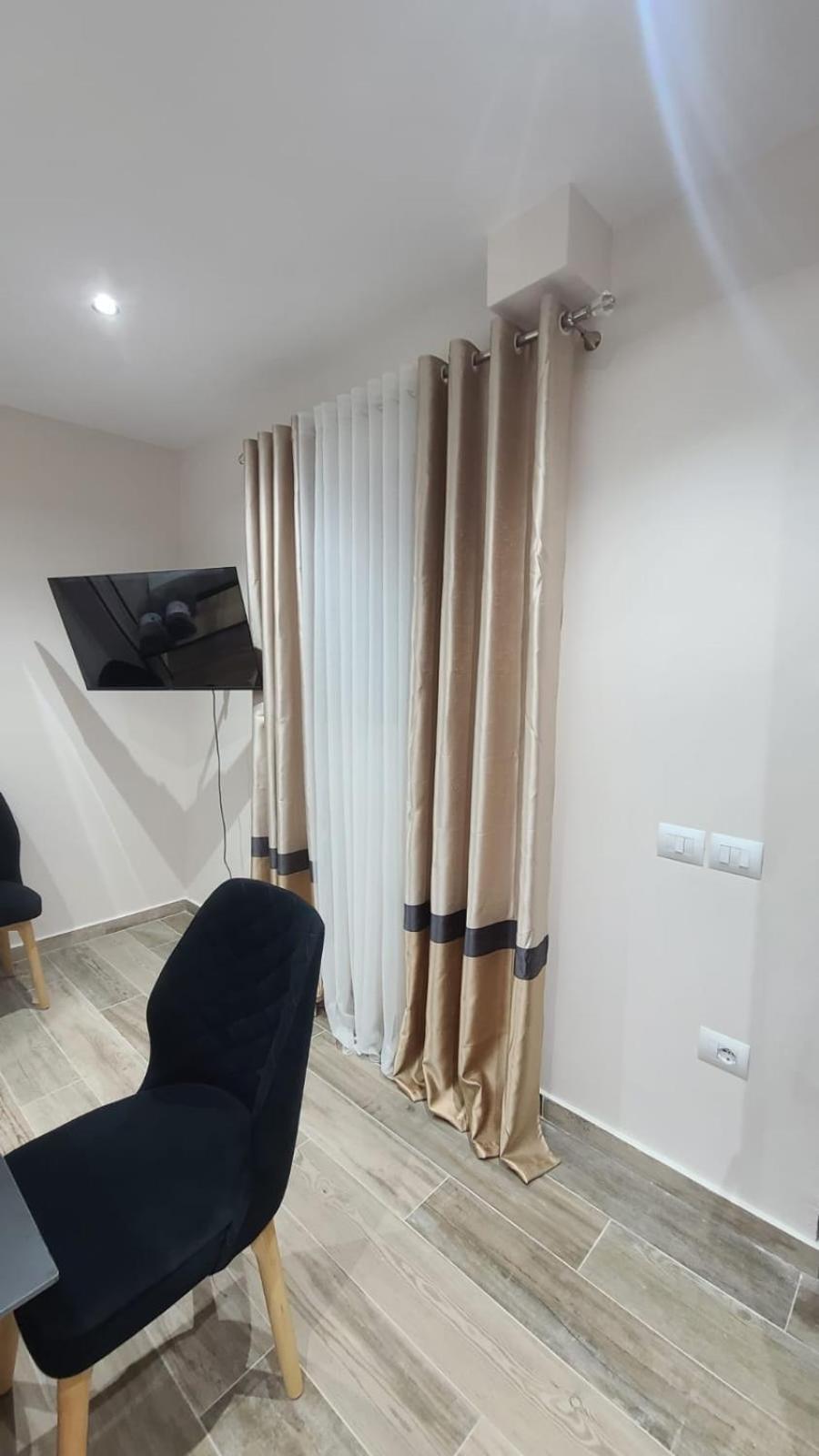 Guest House Tian & Hojz Durres Ngoại thất bức ảnh
